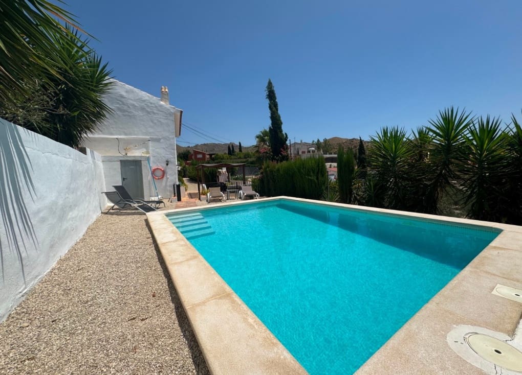 2 bedroom Villa for sale in Blanca with pool garage - € 225,000 (Ref: 9793699)