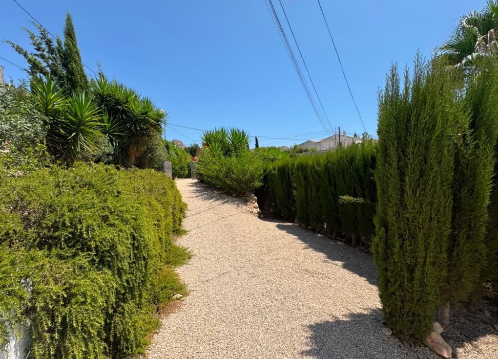 2 bedroom Villa for sale in Blanca with pool garage - € 225,000 (Ref: 9793699)