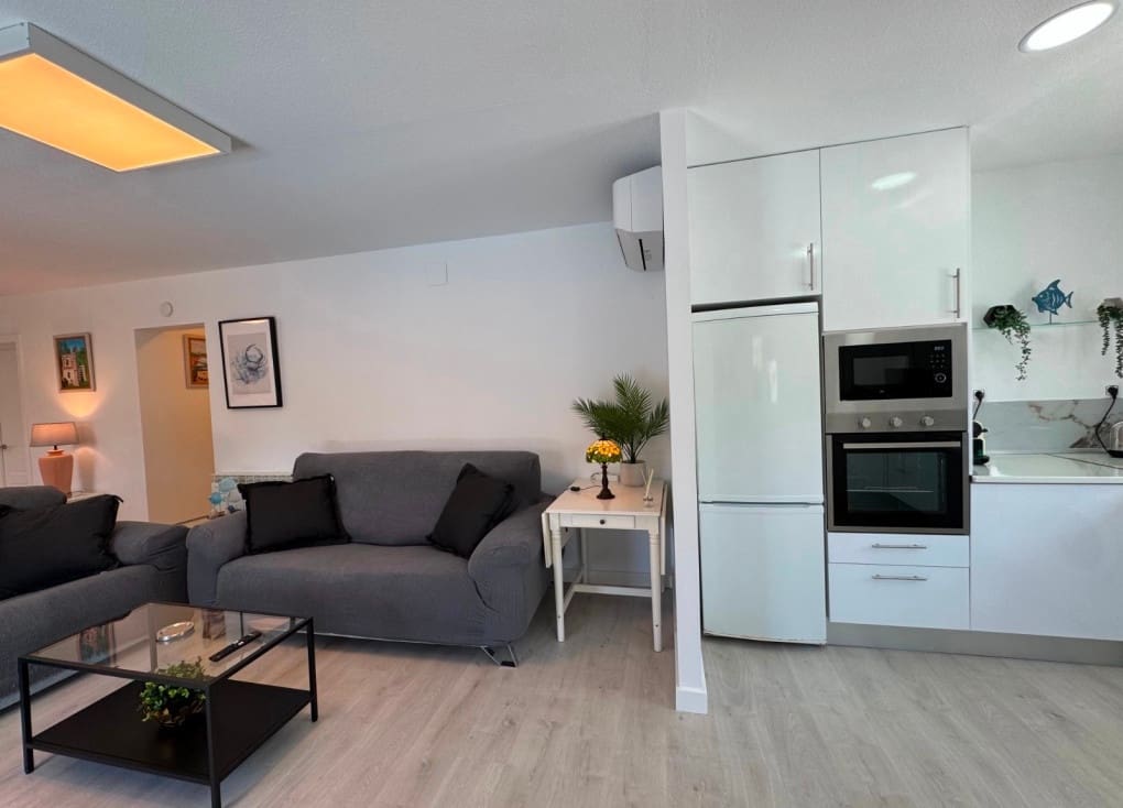 Chalet de 3 habitaciones en Blanca en venta con piscina garaje - 195.000 € (Ref: 9797633)