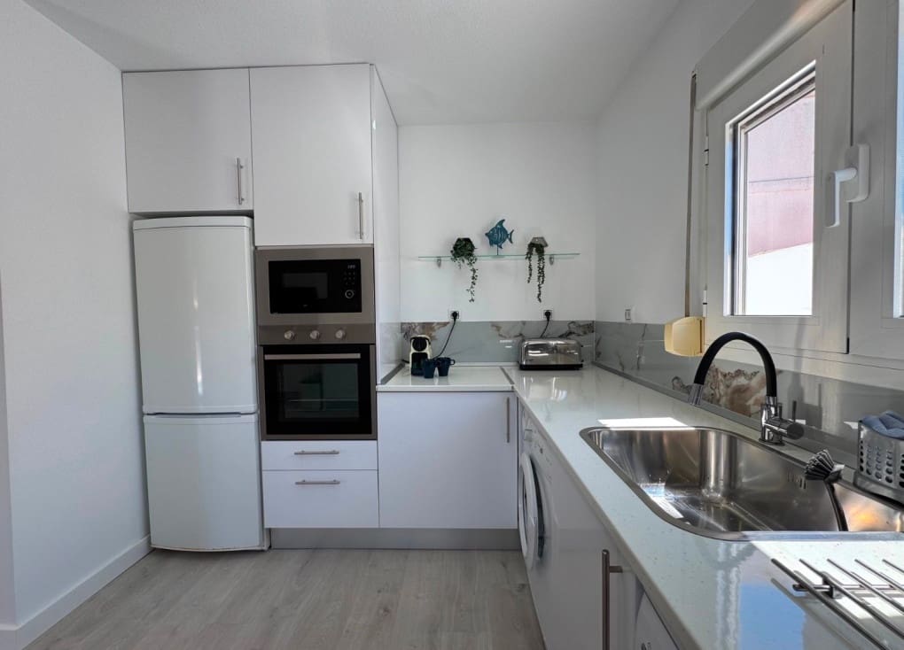 Chalet de 3 habitaciones en Blanca en venta con piscina garaje - 195.000 € (Ref: 9797633)