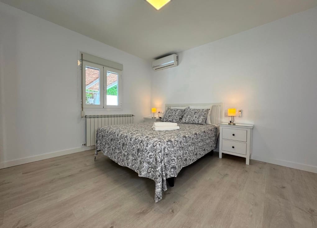 Chalet de 3 habitaciones en Blanca en venta con piscina garaje - 195.000 € (Ref: 9797633)