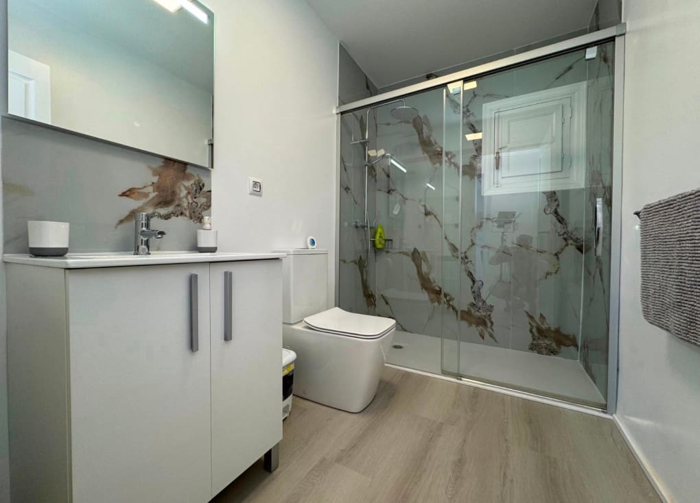 Chalet de 3 habitaciones en Blanca en venta con piscina garaje - 195.000 € (Ref: 9797633)