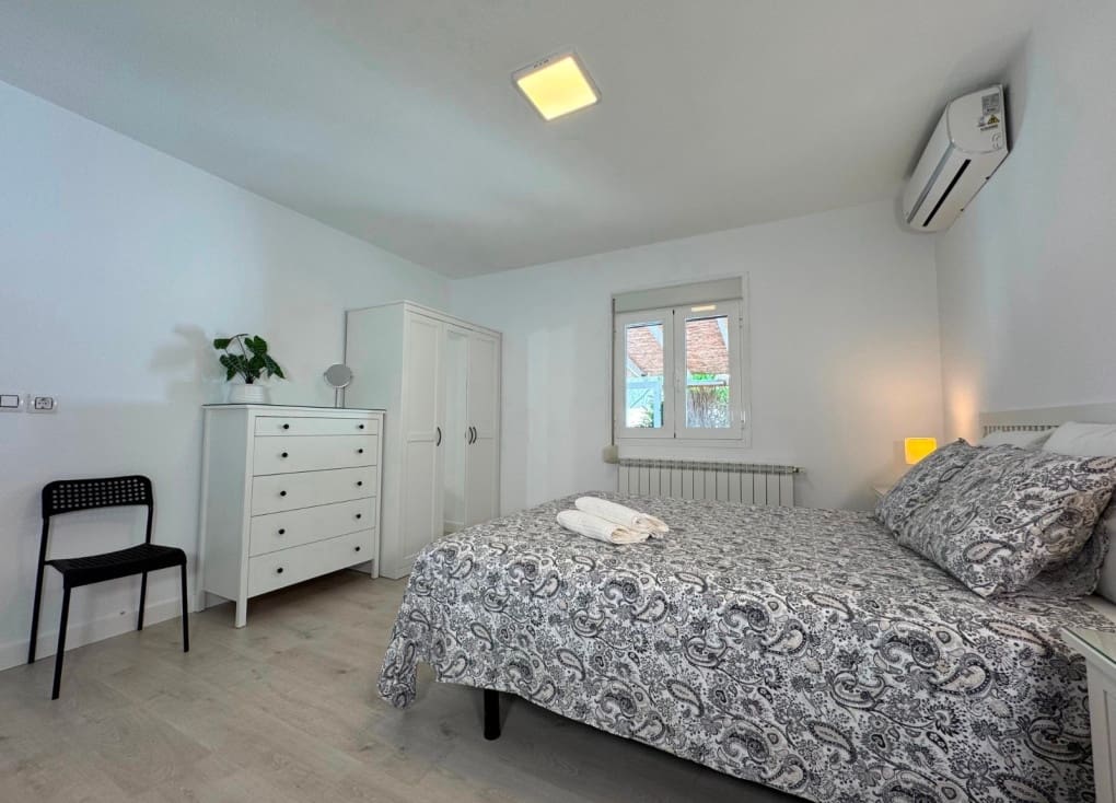 Chalet de 3 habitaciones en Blanca en venta con piscina garaje - 195.000 € (Ref: 9797633)