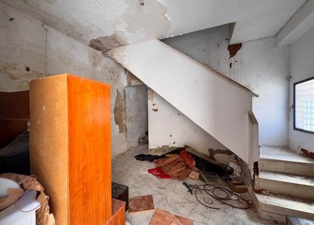 Casa de 2 habitaciones en Blanca en venta - 24.000 € (Ref: 9816648)