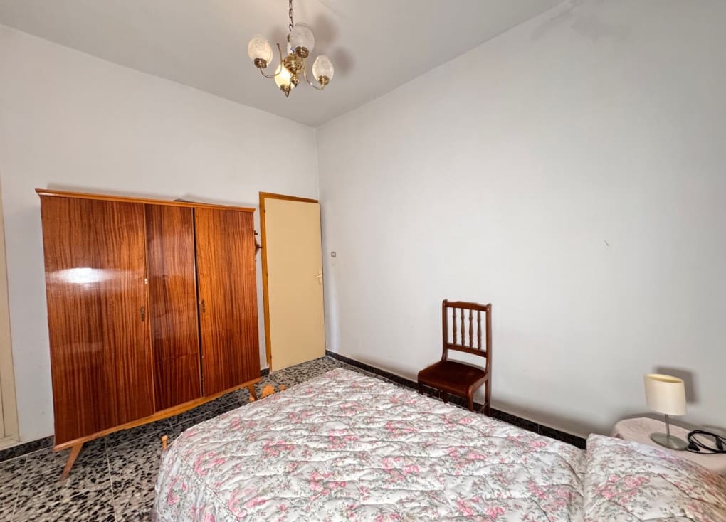 5 makuuhuone Asunto myytävänä paikassa Blanca - 185 000 € (Ref: 9821710)