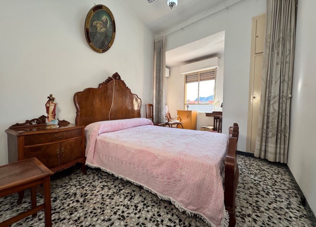 5 makuuhuone Asunto myytävänä paikassa Blanca - 185 000 € (Ref: 9821710)