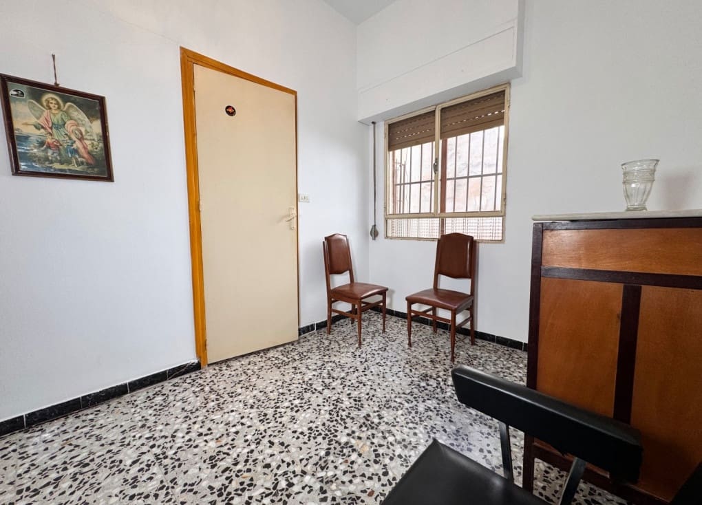 5 makuuhuone Asunto myytävänä paikassa Blanca - 185 000 € (Ref: 9821710)