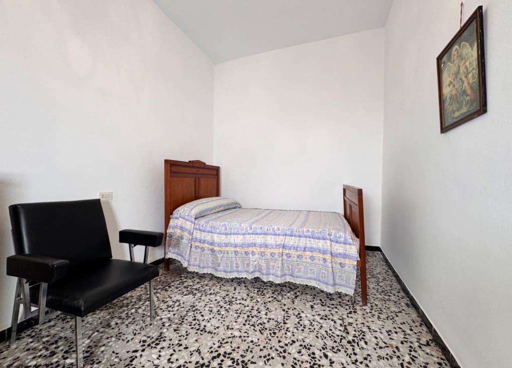 5 makuuhuone Asunto myytävänä paikassa Blanca - 185 000 € (Ref: 9821710)