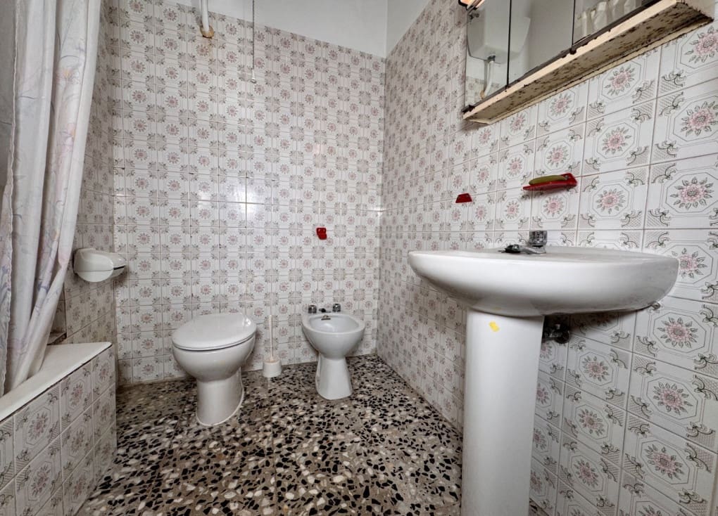 5 makuuhuone Asunto myytävänä paikassa Blanca - 185 000 € (Ref: 9821710)