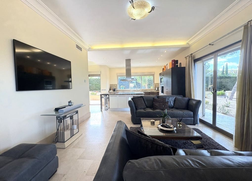 5 bedroom Villa for sale in La Alcayna with pool - € 1,300,000 (Ref: 9836791)
