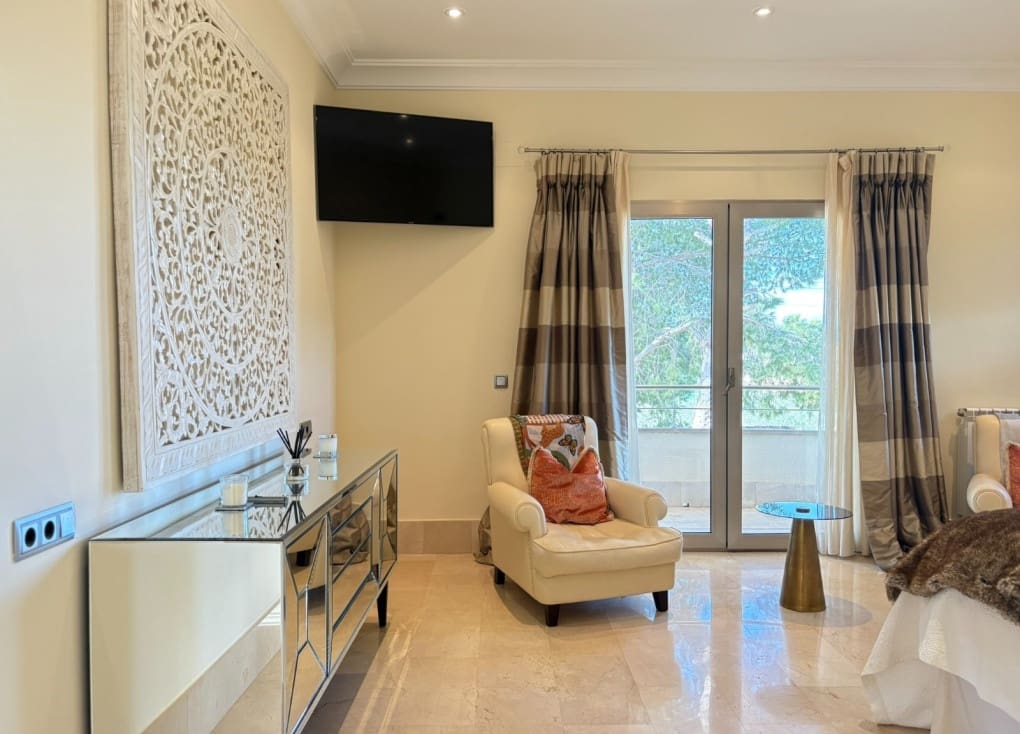 5 bedroom Villa for sale in La Alcayna with pool - € 1,300,000 (Ref: 9836791)