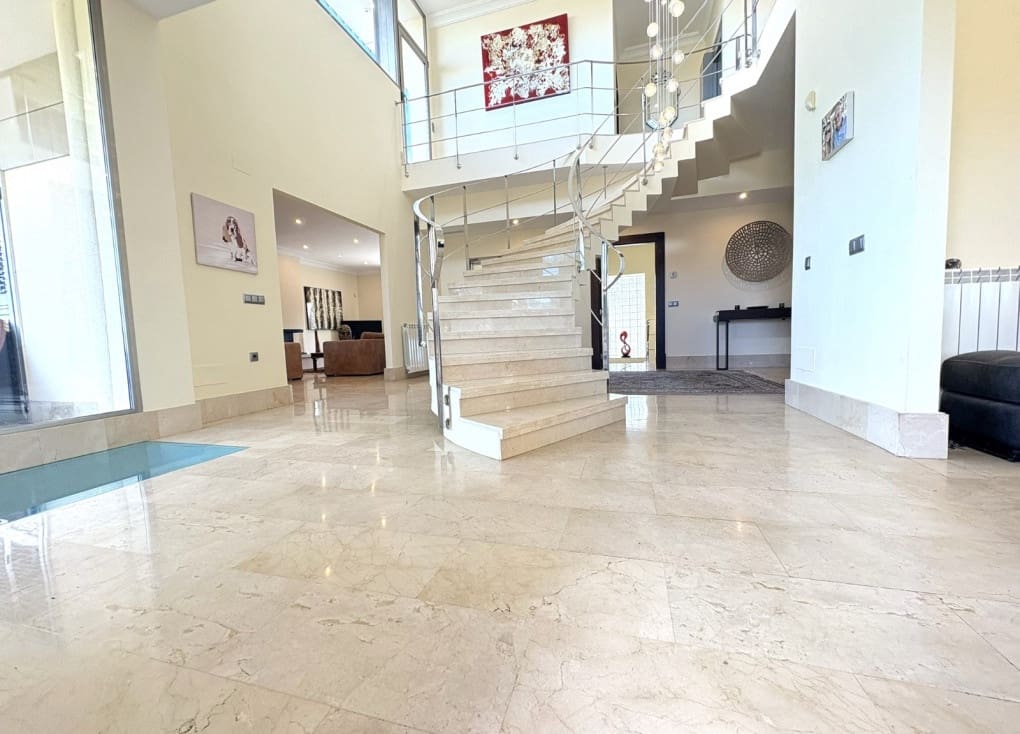 5 bedroom Villa for sale in La Alcayna with pool - € 1,300,000 (Ref: 9836791)