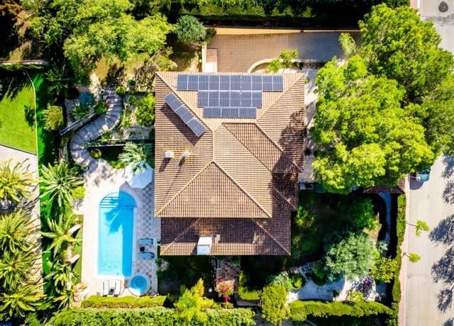 Chalet de 5 habitaciones en La Alcayna, Molina de Segura en venta con piscina - 1.300.000 € (Ref: 9836791)
