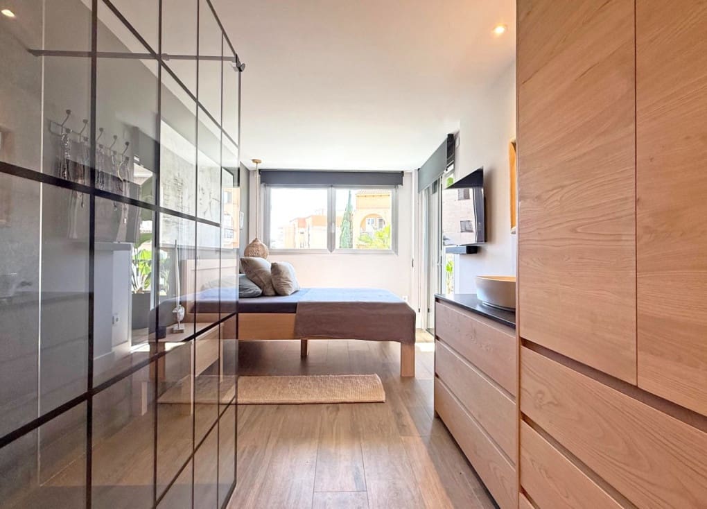 3 makuuhuone Huoneisto myytävänä paikassa Cabo de Palos mukana uima-altaan - 498 000 € (Ref: 9836792)