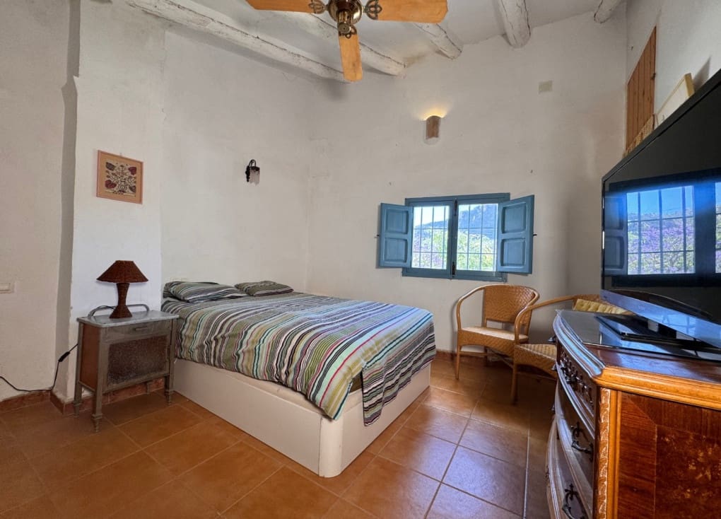 5 bedroom Finca/Country House for sale in Blanca with pool garage - € 290,000 (Ref: 9862380)