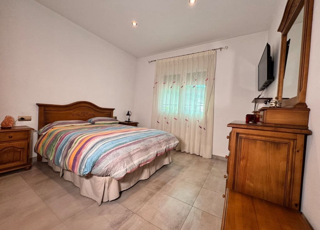4 soveværelse Byhus til salg i Blanca med garage - € 250.000 (Ref: 9877590)
