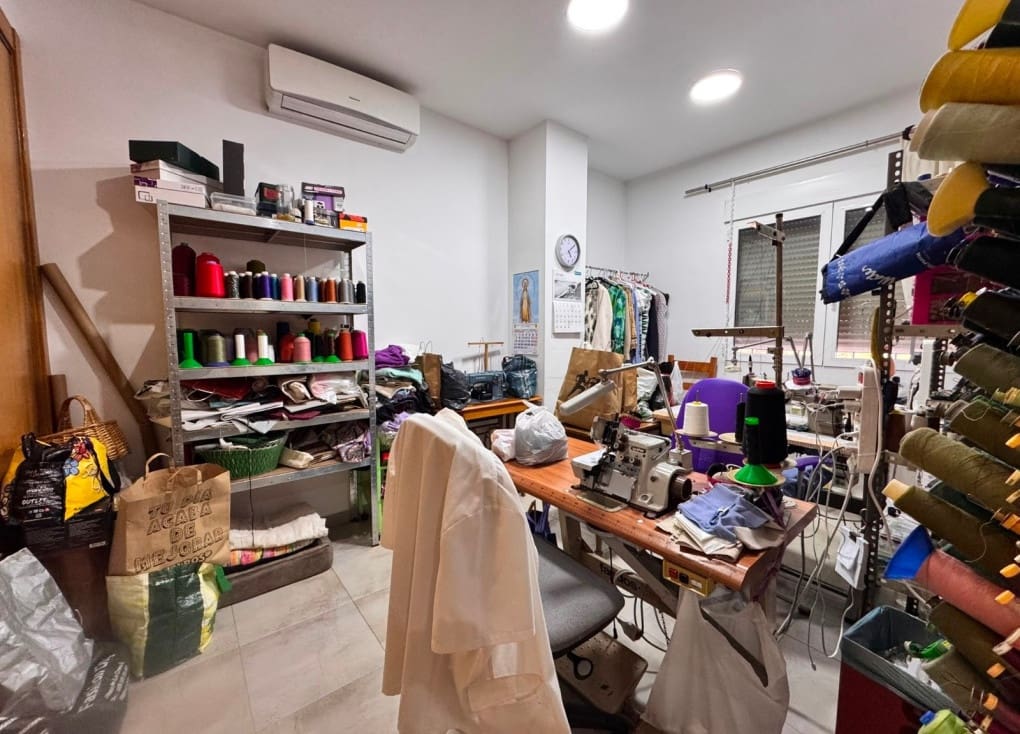 4 soveværelse Byhus til salg i Blanca med garage - € 250.000 (Ref: 9877590)