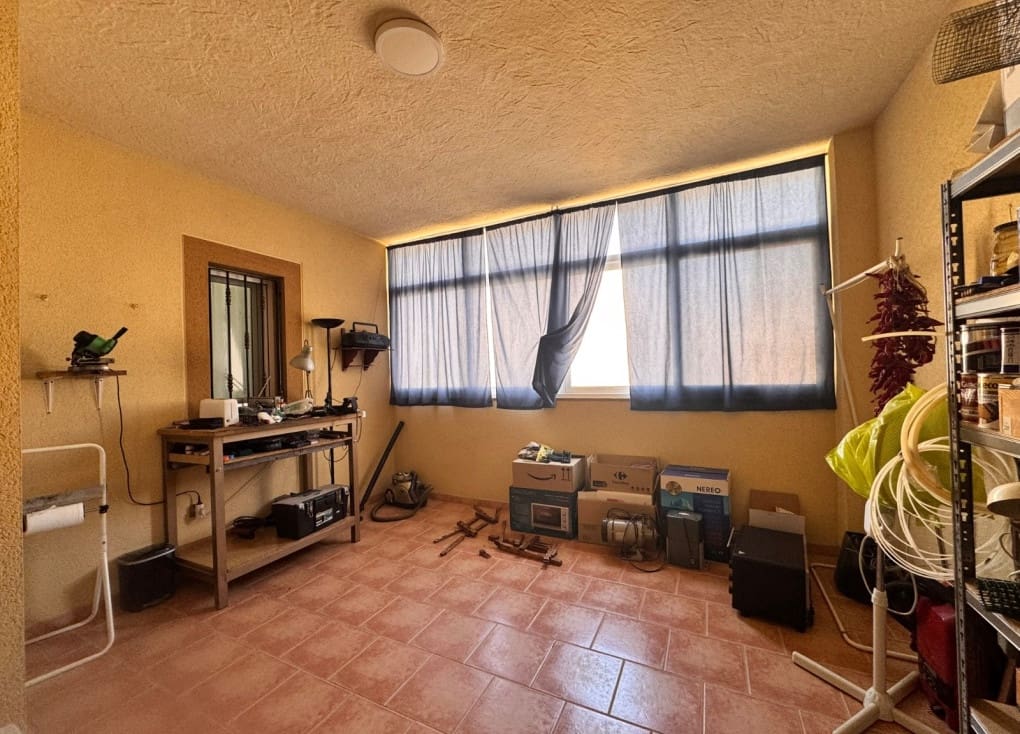 4 soveværelse Byhus til salg i Blanca med garage - € 250.000 (Ref: 9877590)