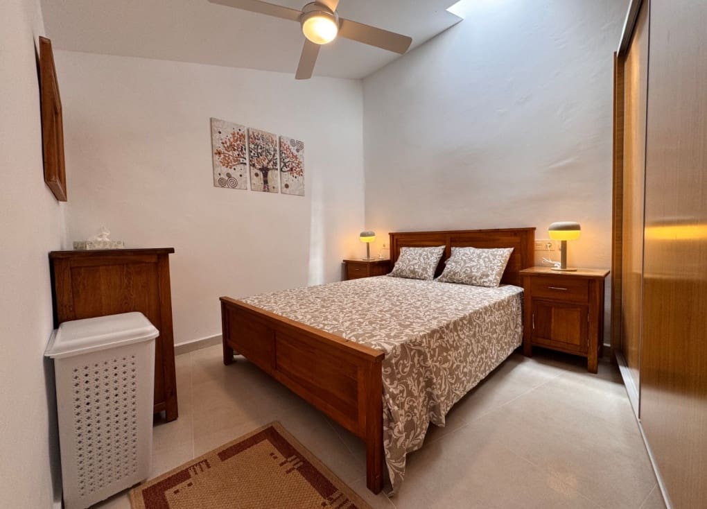 2 bedroom Townhouse for sale in Blanca - € 99,000 (Ref: 9895393)