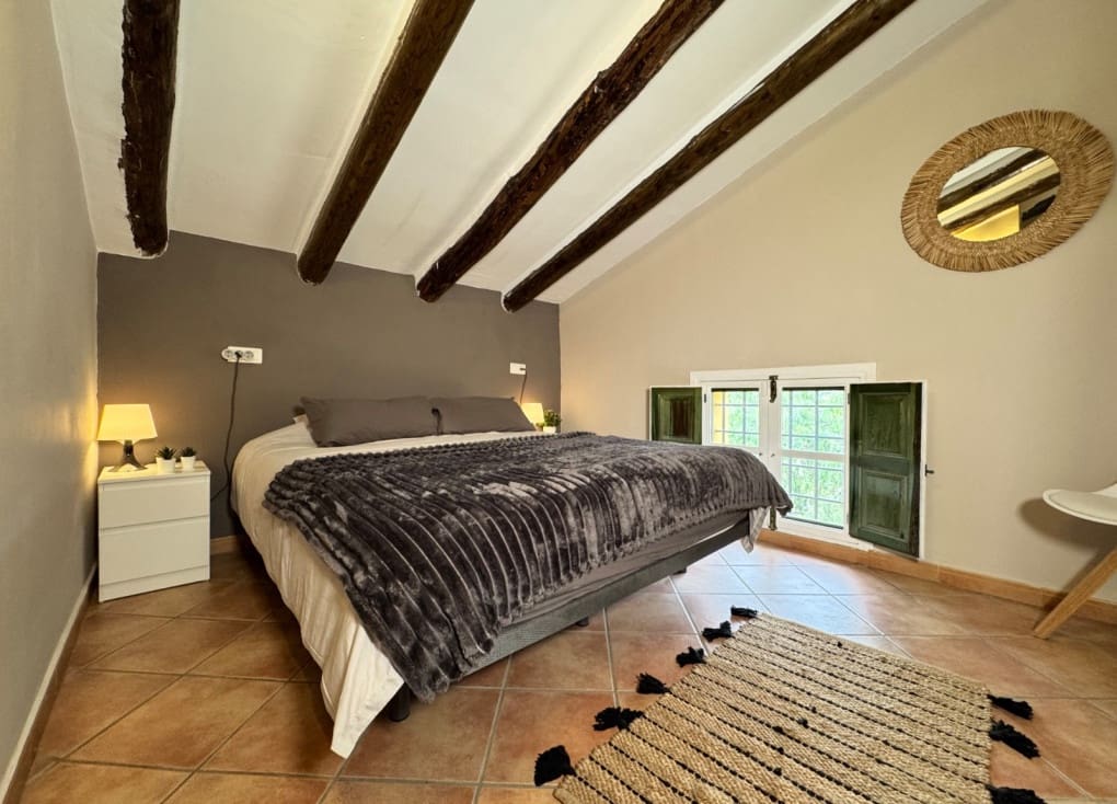 13 bedroom Finca/Country House for sale in Ojos with pool garage - € 649,500 (Ref: 9922739)