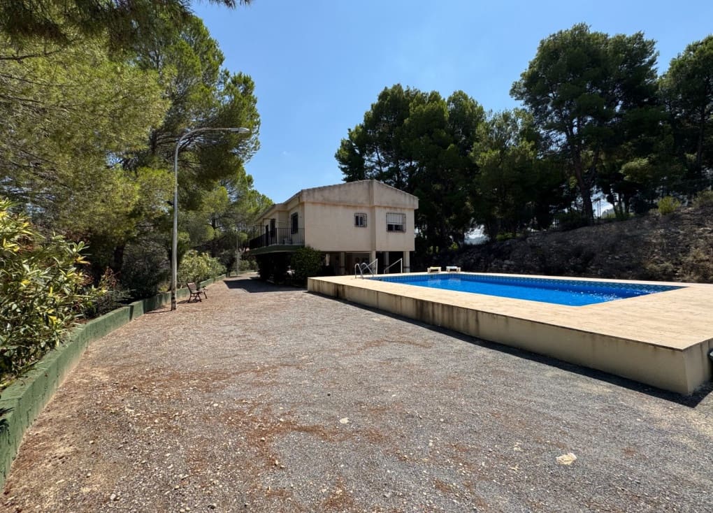 4 camera da letto Finca/Casa di Campagna in vendita in Blanca con piscina garage - 280.000 € (Rif: 9961229)