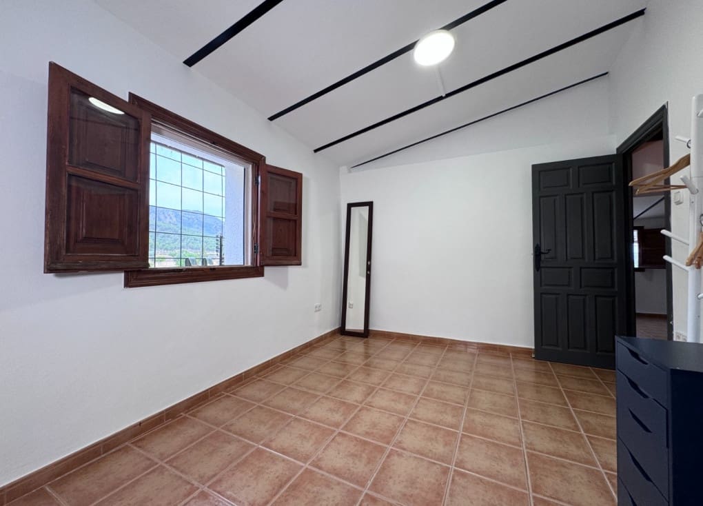3 slaapkamer Finca/Landhuis te koop in Ricote met zwembad garage - € 165.000 (Ref: 9997658)
