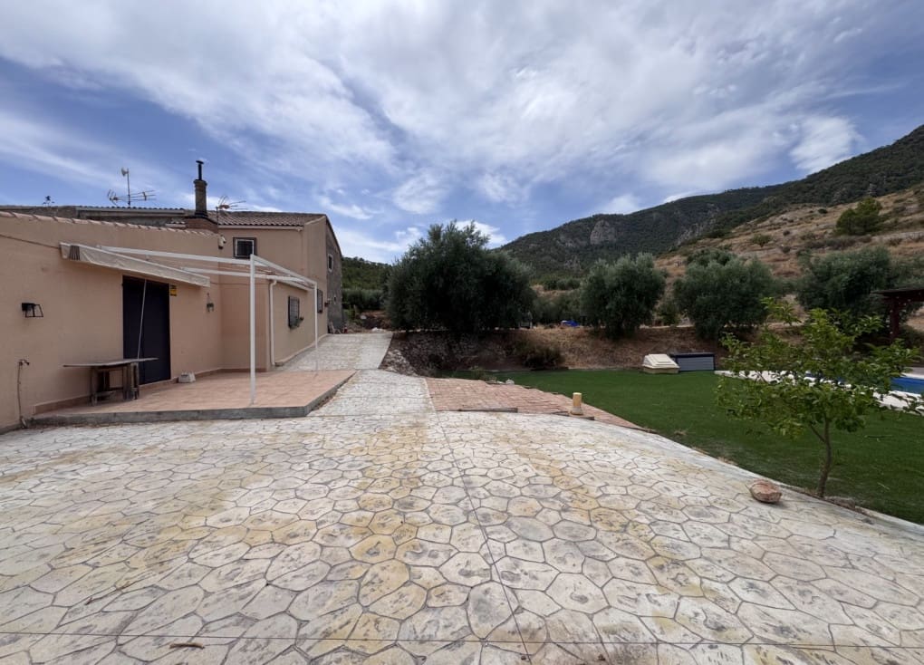 3 slaapkamer Finca/Landhuis te koop in Ricote met zwembad garage - € 165.000 (Ref: 9997658)