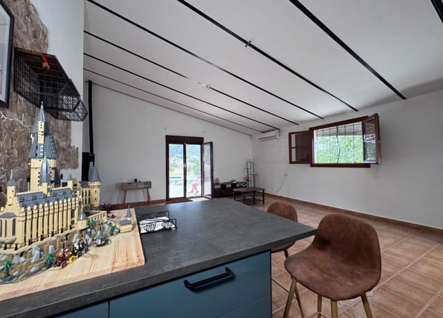 3 slaapkamer Finca/Landhuis te koop in Ricote met zwembad garage - € 165.000 (Ref: 9997658)