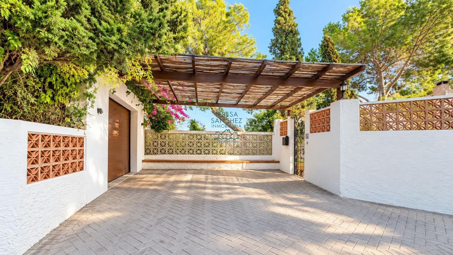 6 chambre Villa/Maison à vendre à La Herradura avec garage - 1 700 000 € (Ref: 10184387)