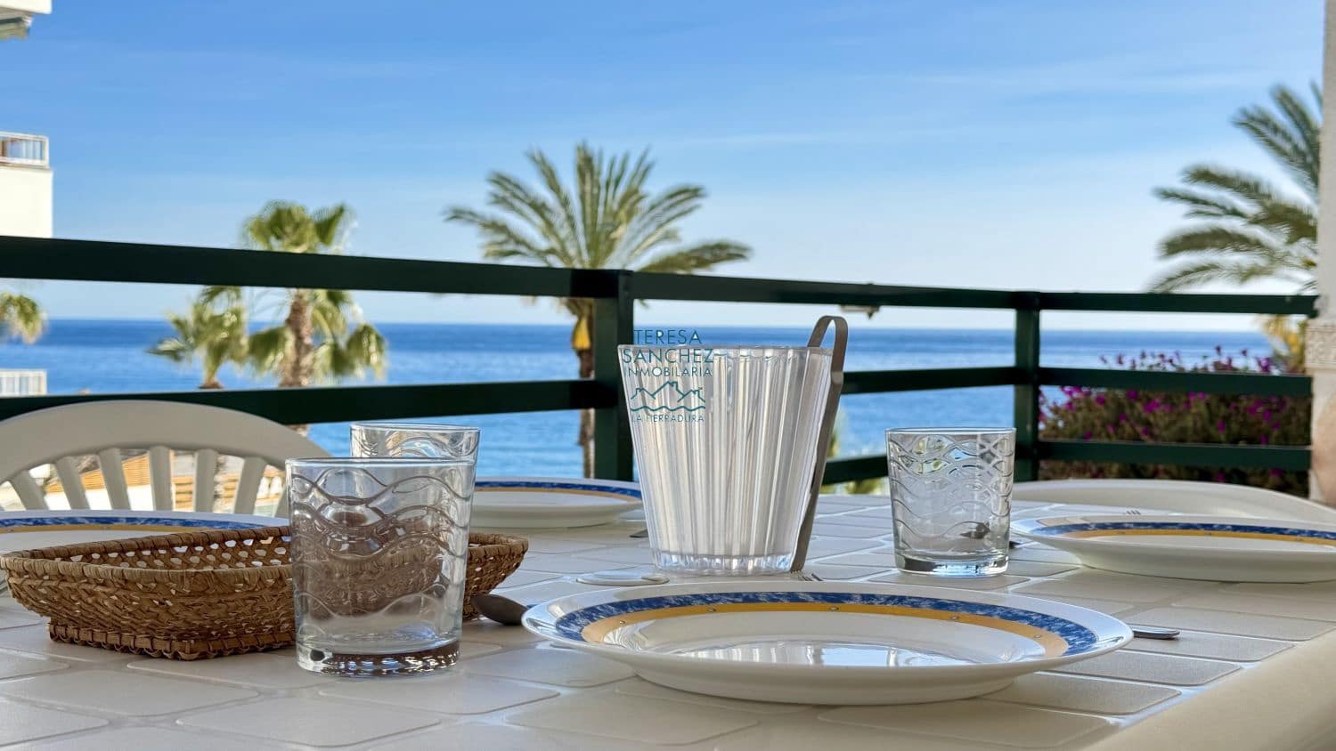 3 bedroom Apartment for sale in La Herradura - € 325,000 (Ref: 8428586)