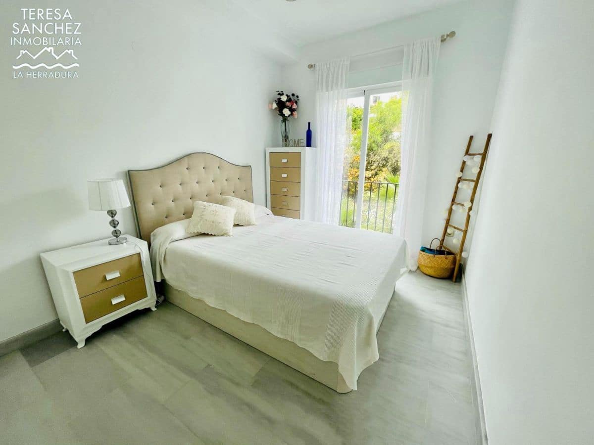 2 soveværelse Lejlighed til salg i La Herradura - € 335.000 (Ref: 8522853)