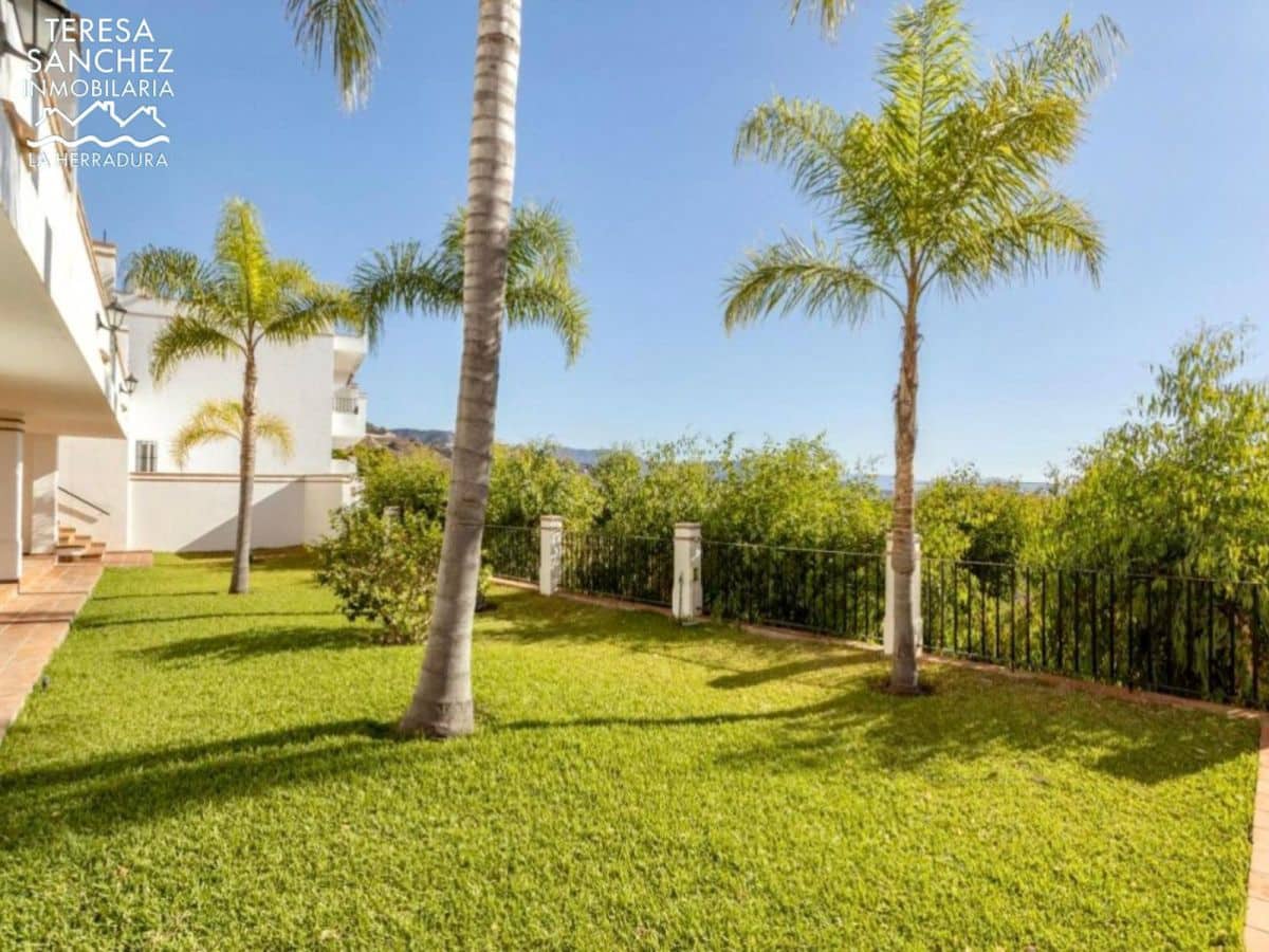 2 soveværelse Lejlighed til salg i La Herradura - € 335.000 (Ref: 8522853)