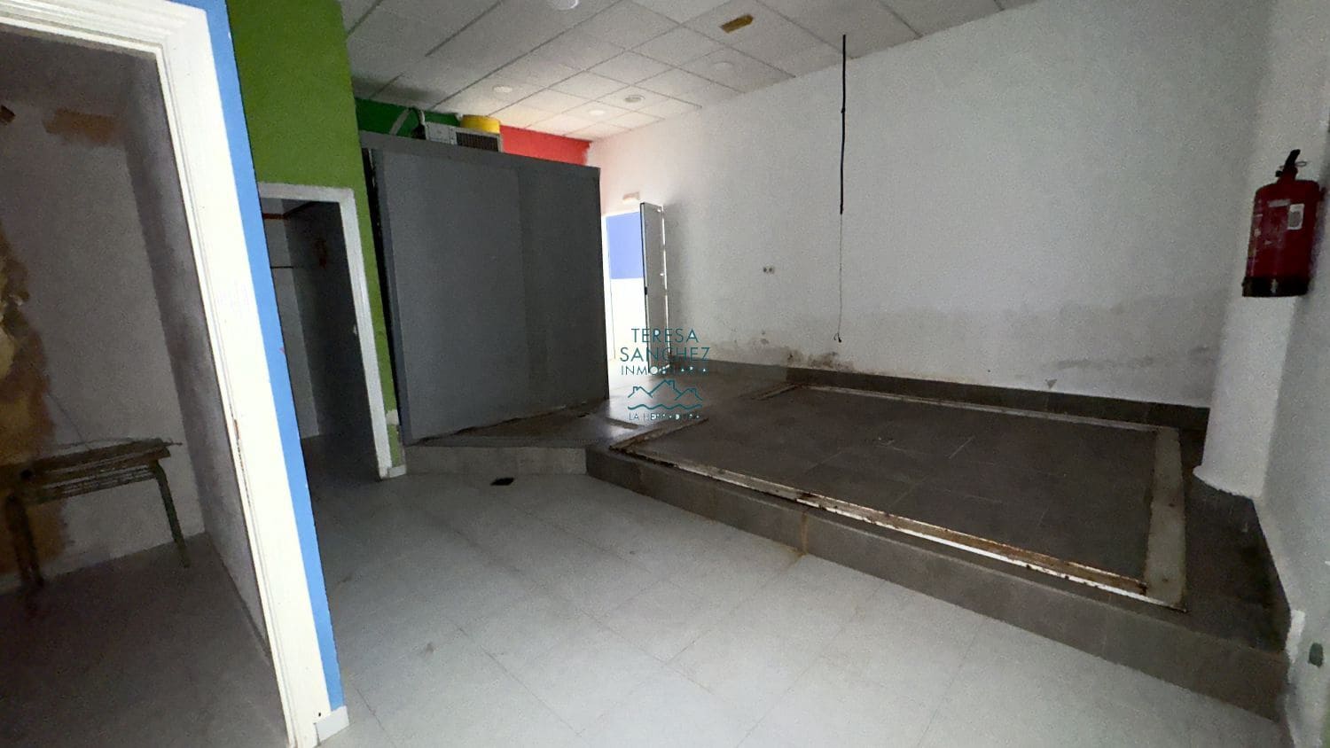 Comercial para venda em La Herradura - 380 000 € (Ref: 8687432)