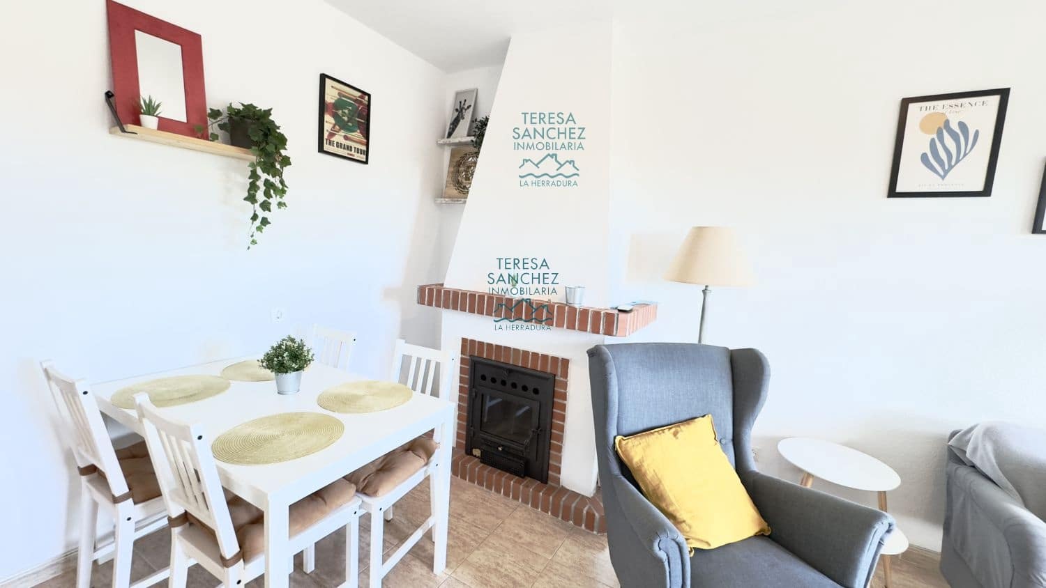 2 bedroom Apartment for sale in La Herradura - € 220,000 (Ref: 8689024)