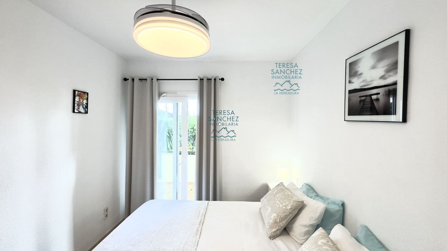 2 bedroom Apartment for sale in La Herradura - € 220,000 (Ref: 8689024)