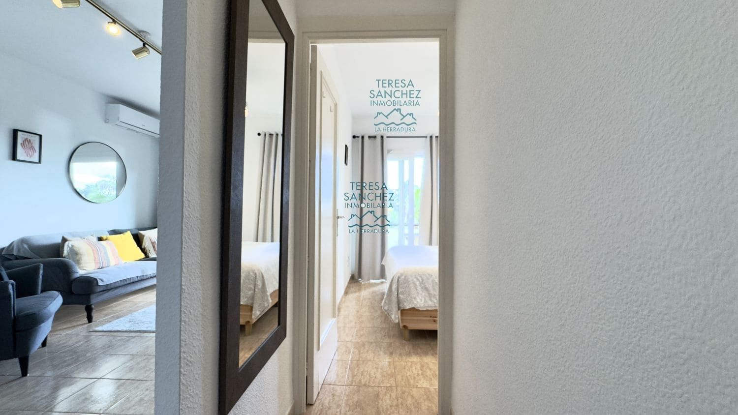 2 bedroom Apartment for sale in La Herradura - € 220,000 (Ref: 8689024)