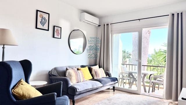 2 bedroom Apartment for sale in La Herradura, Almuñécar - € 220,000 (Ref: 8689024)