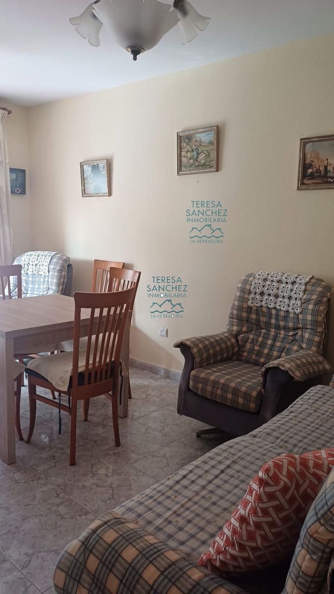 3 bedroom Flat for sale in Almunecar with garage - € 299,000 (Ref: 8932566)