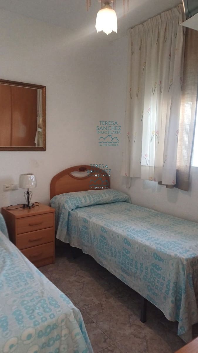 3 bedroom Flat for sale in Almunecar with garage - € 299,000 (Ref: 8932566)