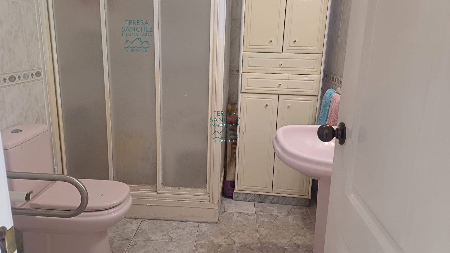 3 bedroom Flat for sale in Almunecar with garage - € 299,000 (Ref: 8932566)