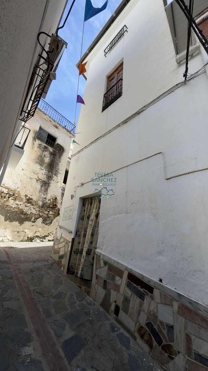 4 bedroom Townhouse for sale in Jete - € 168,000 (Ref: 9639310)