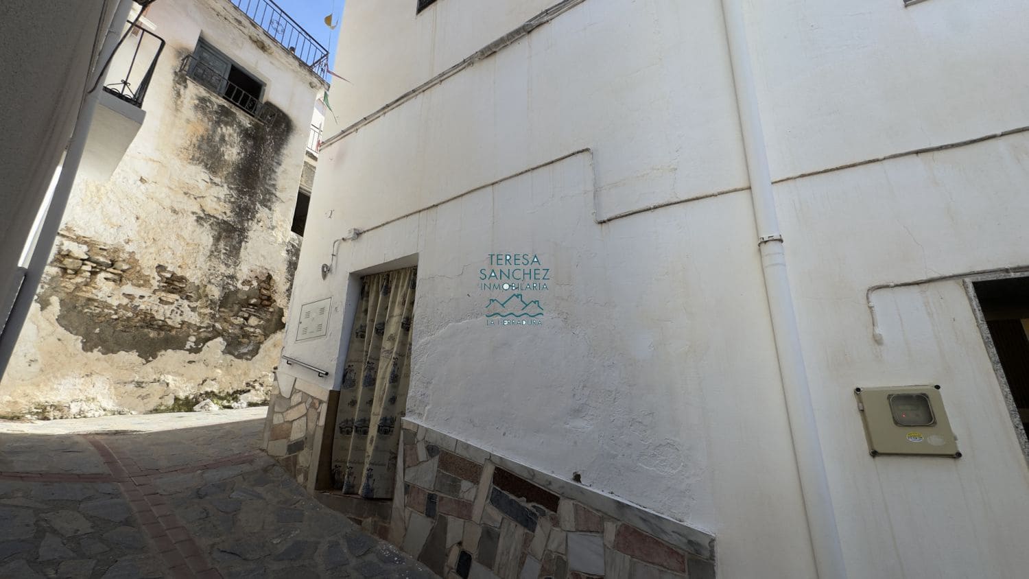 4 bedroom Townhouse for sale in Jete - € 168,000 (Ref: 9639310)