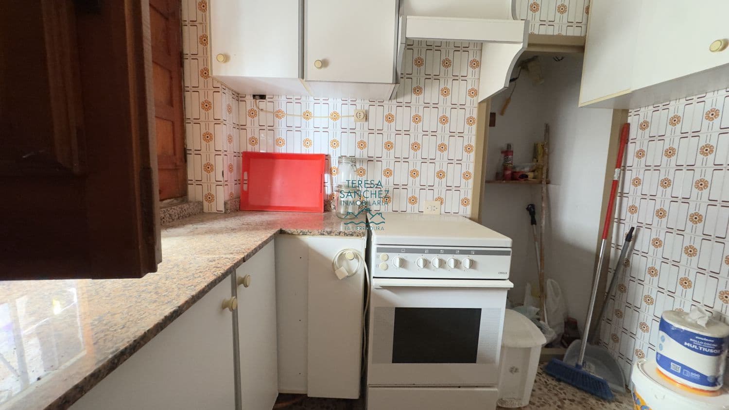 4 bedroom Townhouse for sale in Jete - € 168,000 (Ref: 9639310)