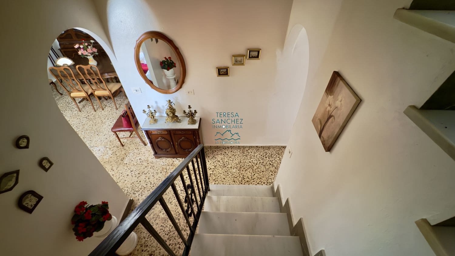 4 bedroom Townhouse for sale in Jete - € 168,000 (Ref: 9639310)