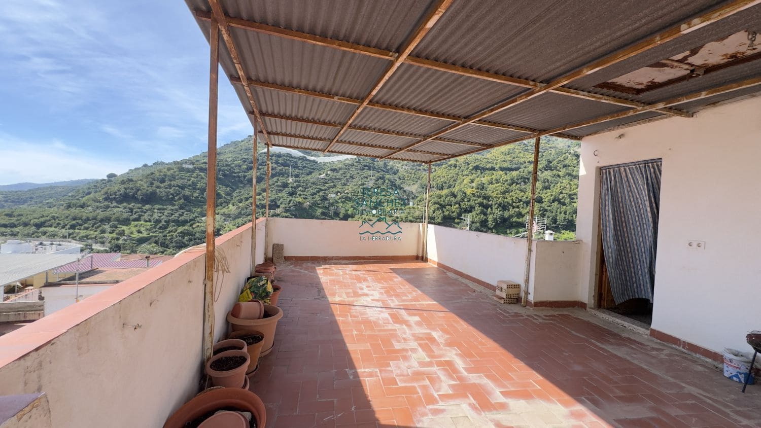 4 bedroom Townhouse for sale in Jete - € 168,000 (Ref: 9639310)