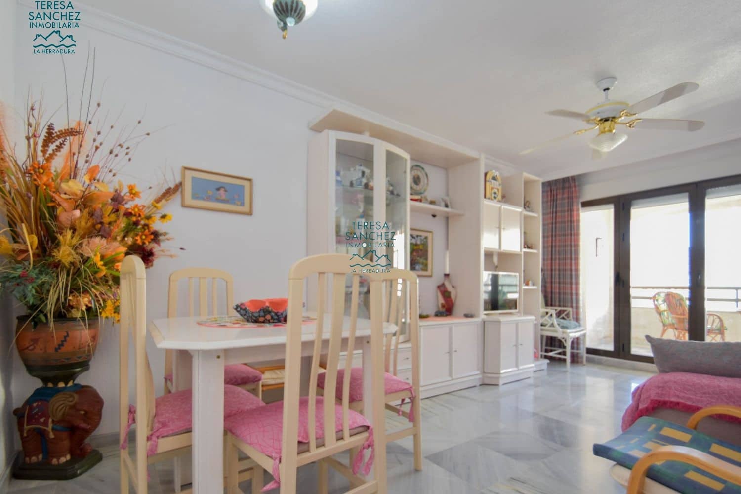 2 bedroom Apartment for sale in La Herradura - € 375,000 (Ref: 9651677)