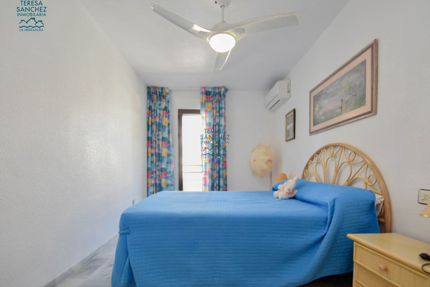 2 bedroom Apartment for sale in La Herradura - € 375,000 (Ref: 9651677)