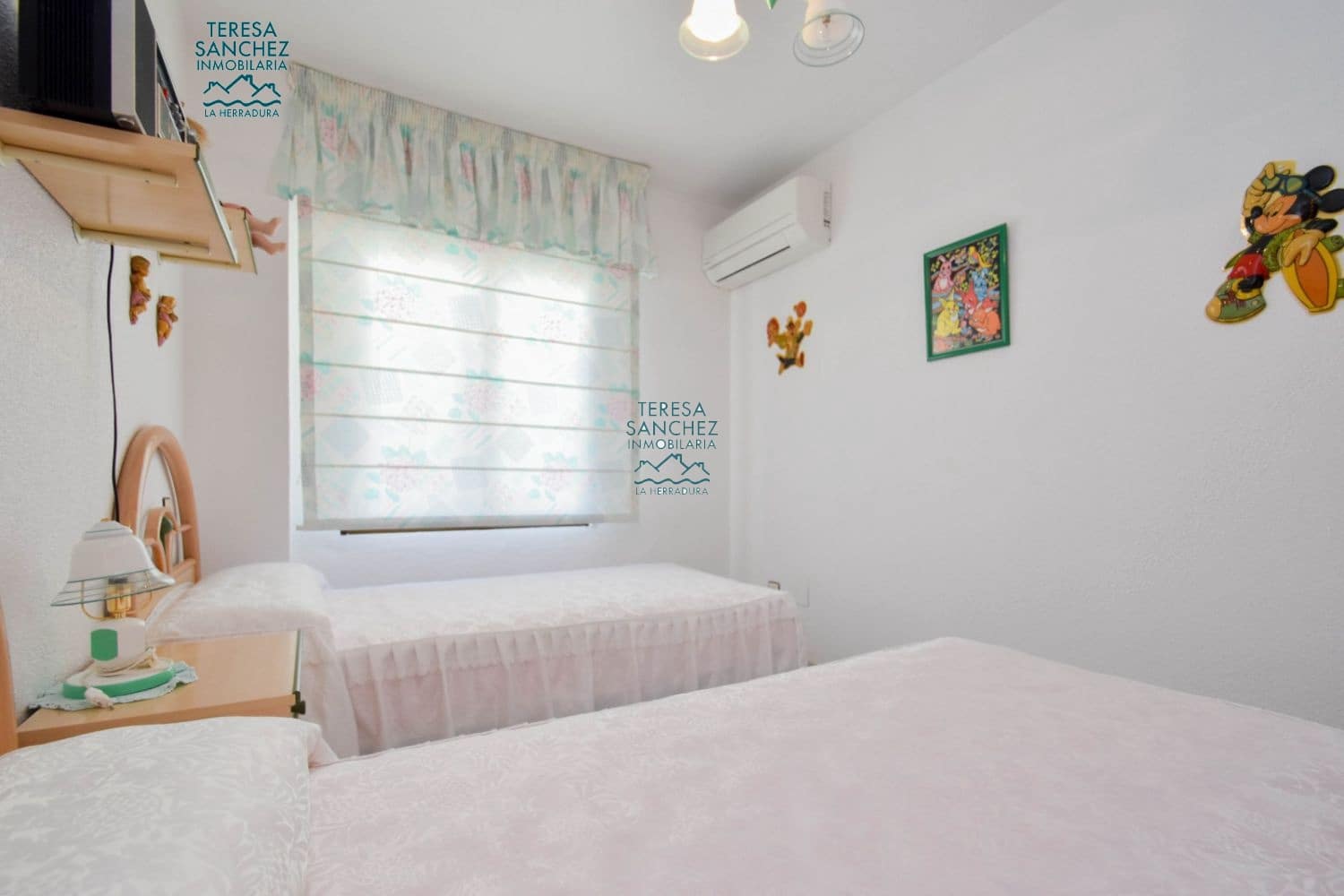 2 bedroom Apartment for sale in La Herradura - € 375,000 (Ref: 9651677)