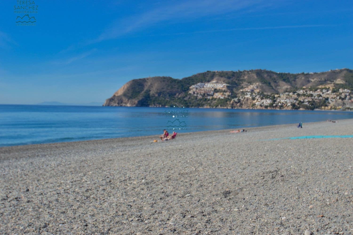 2 bedroom Apartment for sale in La Herradura - € 375,000 (Ref: 9651677)