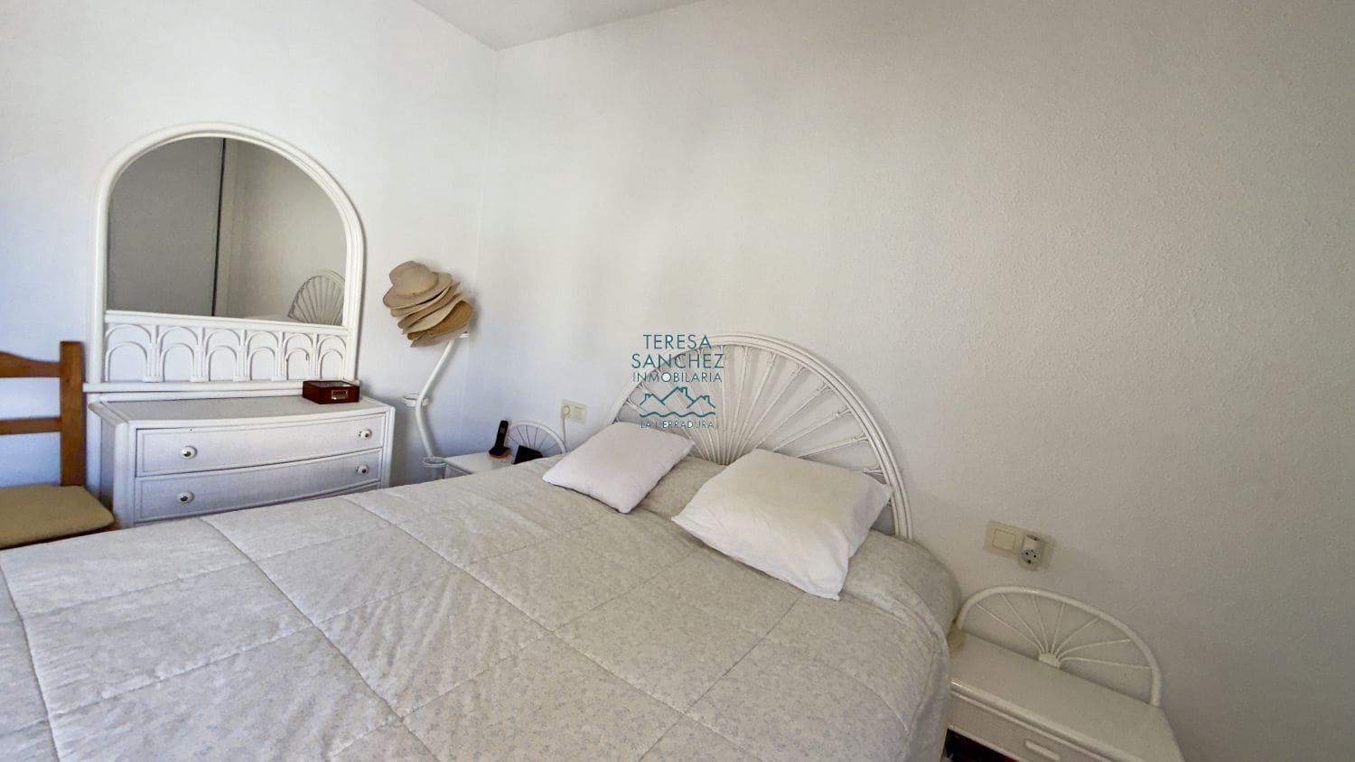 2 soveværelse Lejlighed til salg i La Herradura - € 310.000 (Ref: 9780301)
